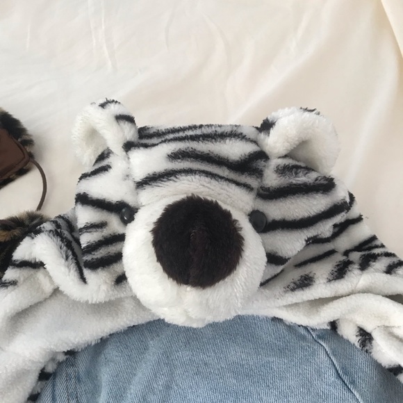 Cute hat bundle 💕 - Picture 2 of 8